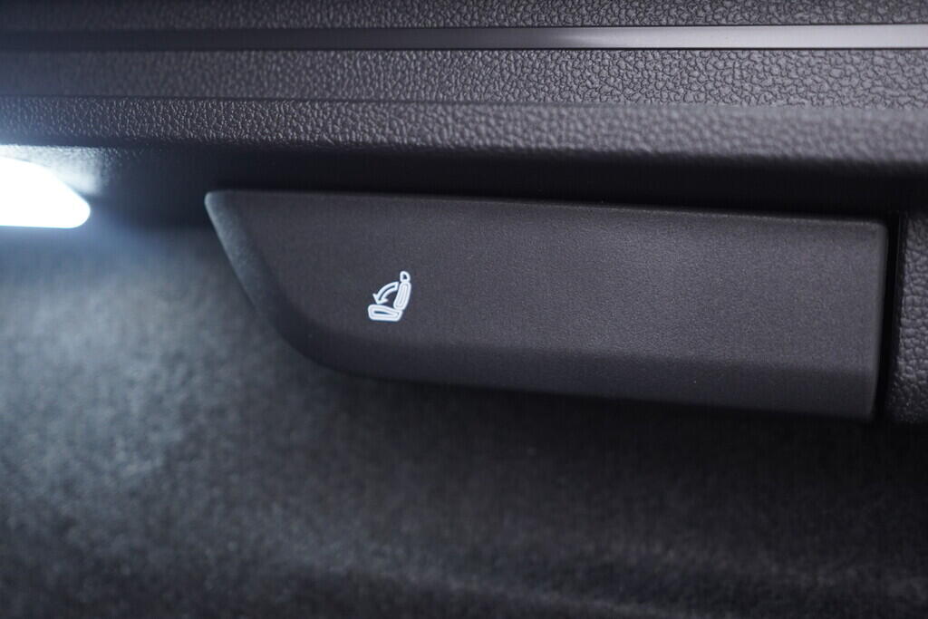 OV190V09815_41.webp_SUPERB Selection 2.0 TDI 110 kW automat, DPH