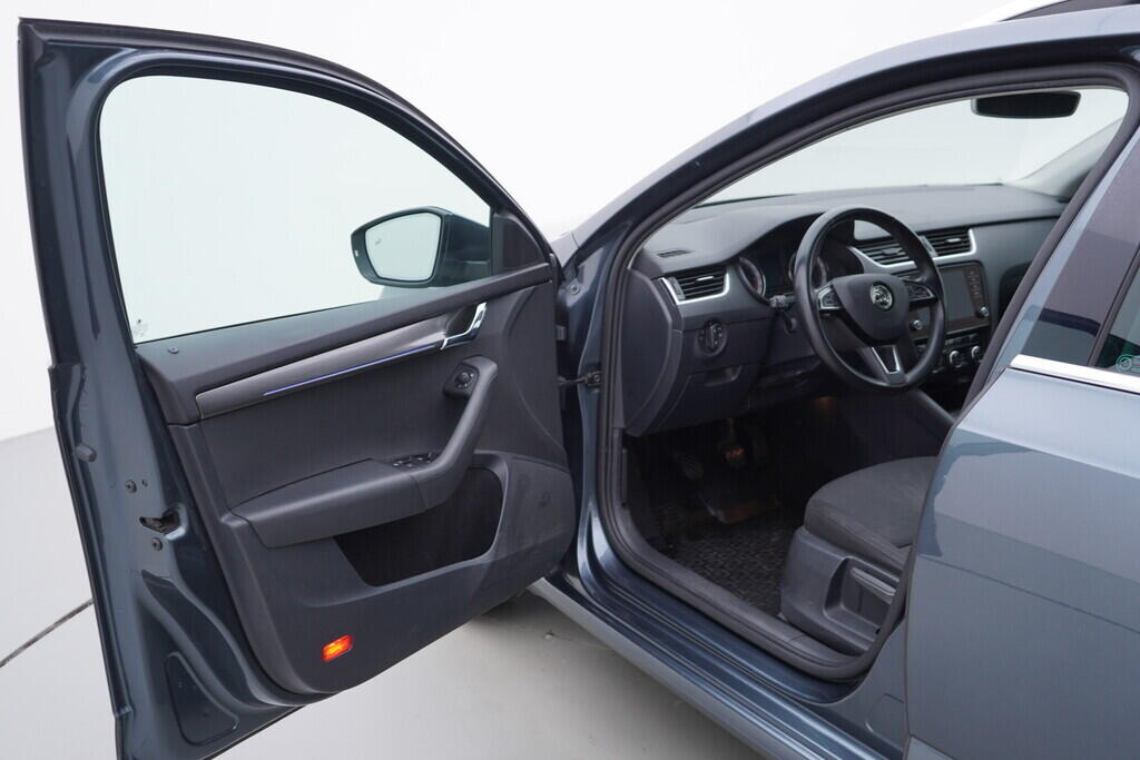 OV190V09817_18.webp_OCTAVIA Style 2.0 TDI 110 kW manuál