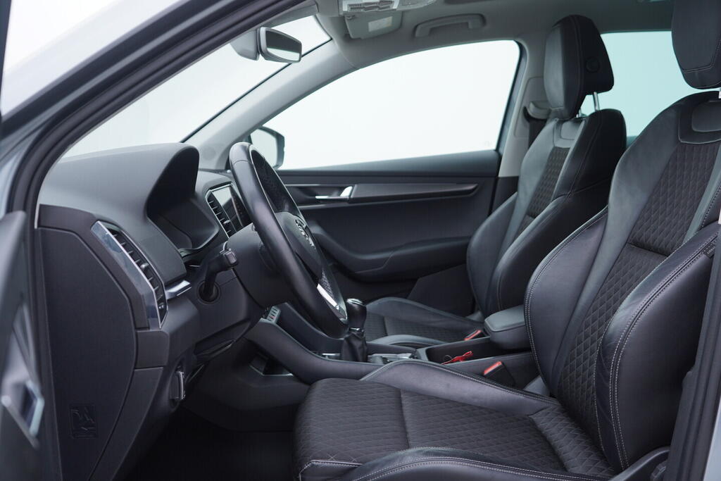 OV190V09818_23.webp_KAROQ Style 1.0 TSI 85 kW manuál