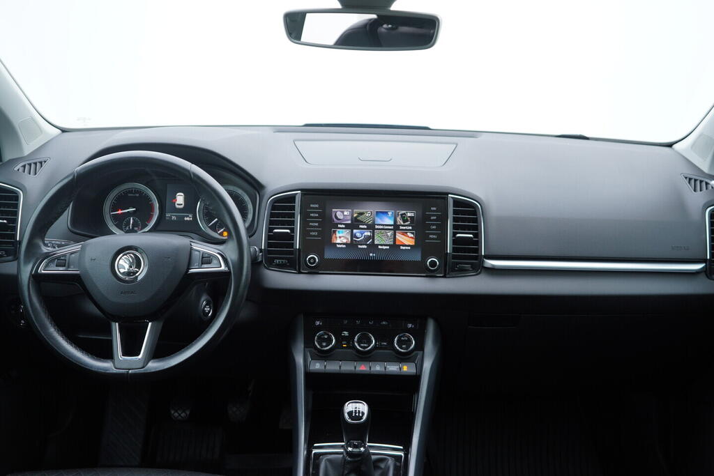 OV190V09818_26.webp_KAROQ Style 1.0 TSI 85 kW manuál