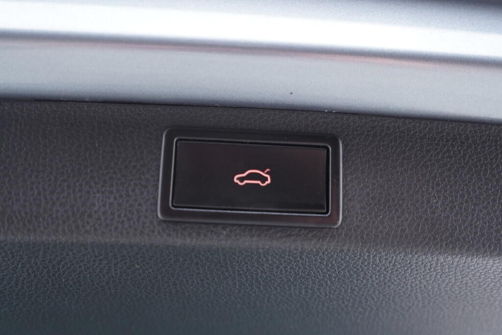 OV190V09818_38.webp_KAROQ Style 1.0 TSI 85 kW manuál