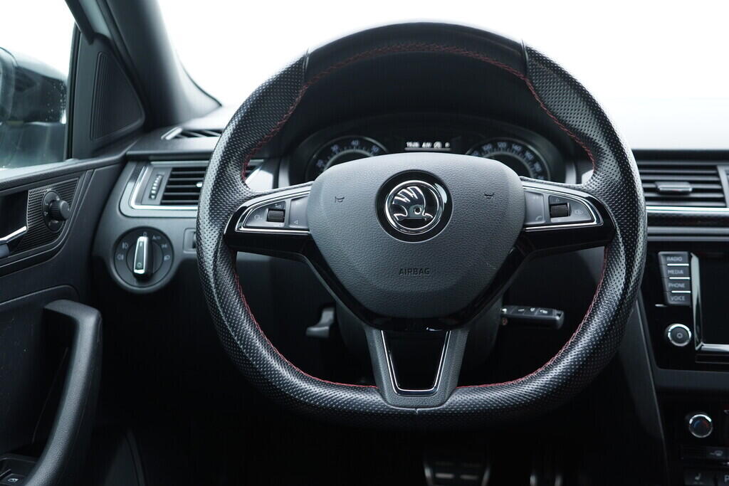 OV190V09824_29.webp_RAPID Monte Carlo 1.4 TSI 92 kW automat