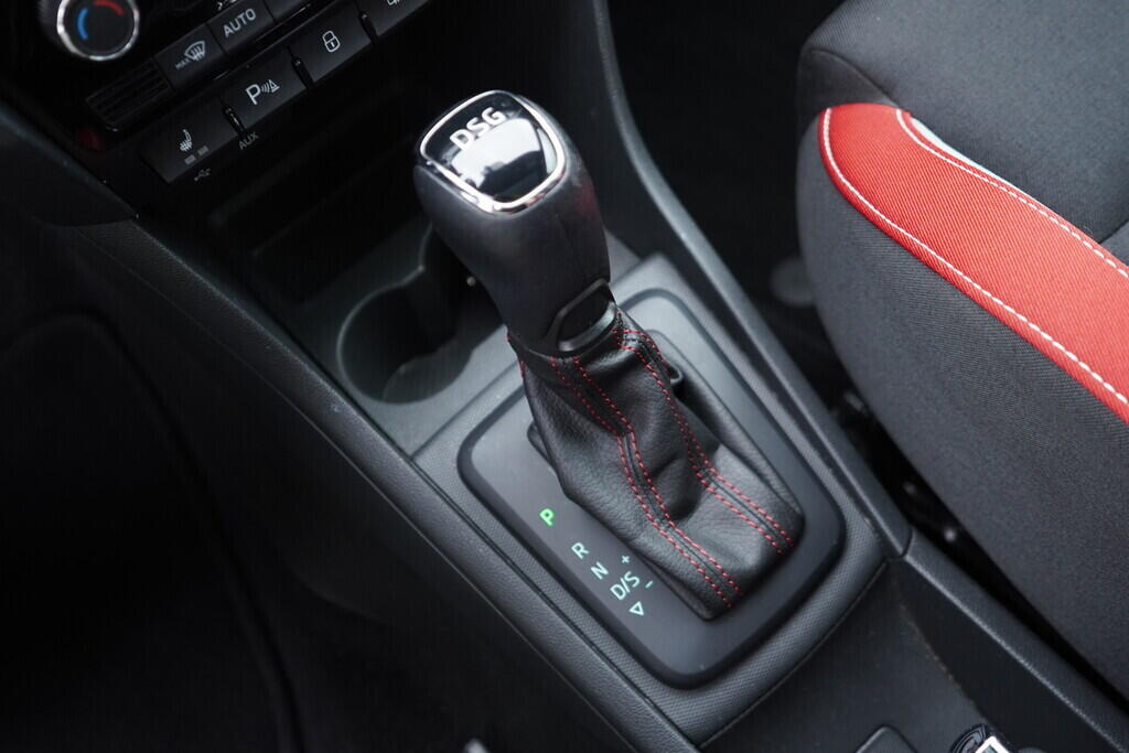 OV190V09824_37.webp_RAPID Monte Carlo 1.4 TSI 92 kW automat