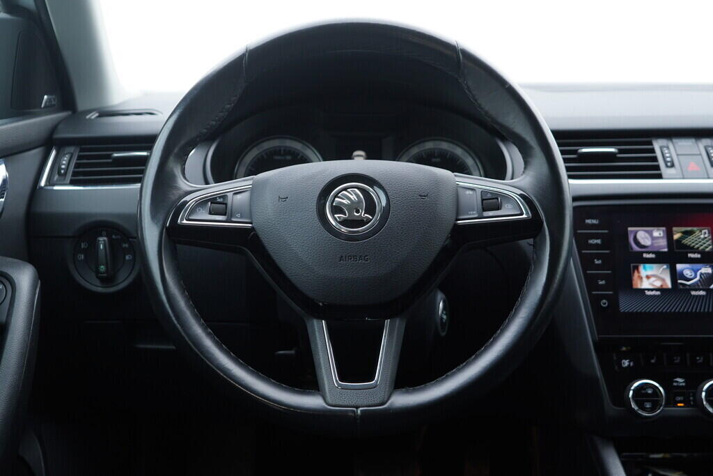 OV190V09826_28.webp_OCTAVIA Style 1.5 TSI 110 kW automat