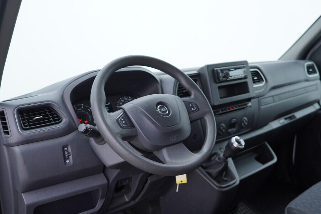 OV190V09829_21.webp_MOVANO  2.3  100 kW manuál, DPH