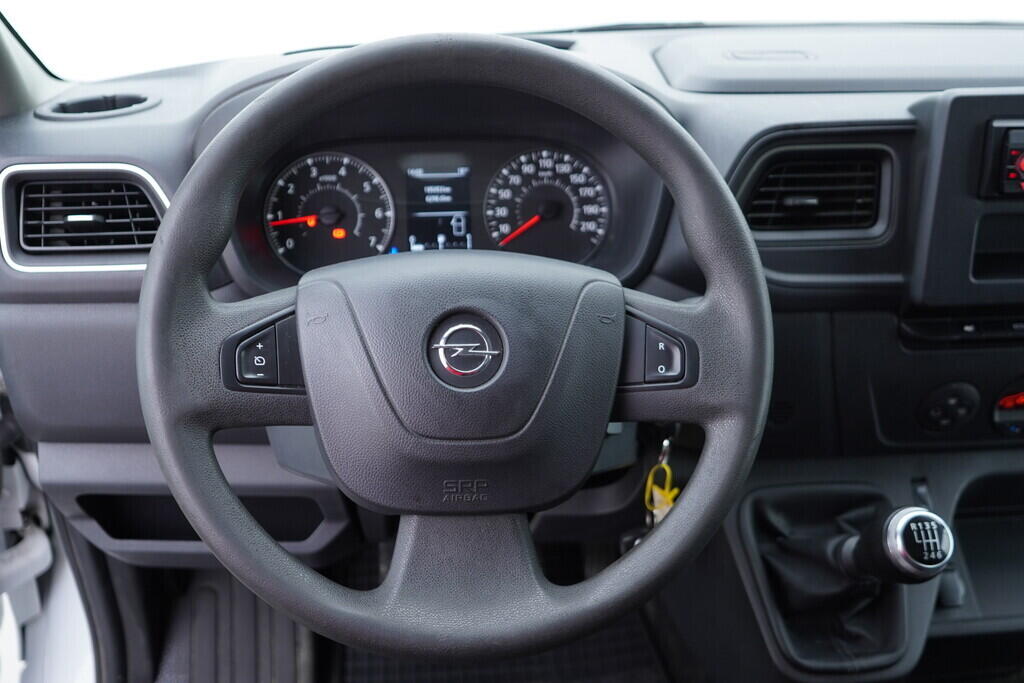 OV190V09829_27.webp_MOVANO  2.3  100 kW manuál, DPH