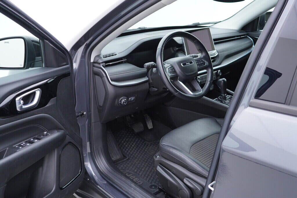 OV190V09830_18.webp_COMPASS  1.3  110 kW automat