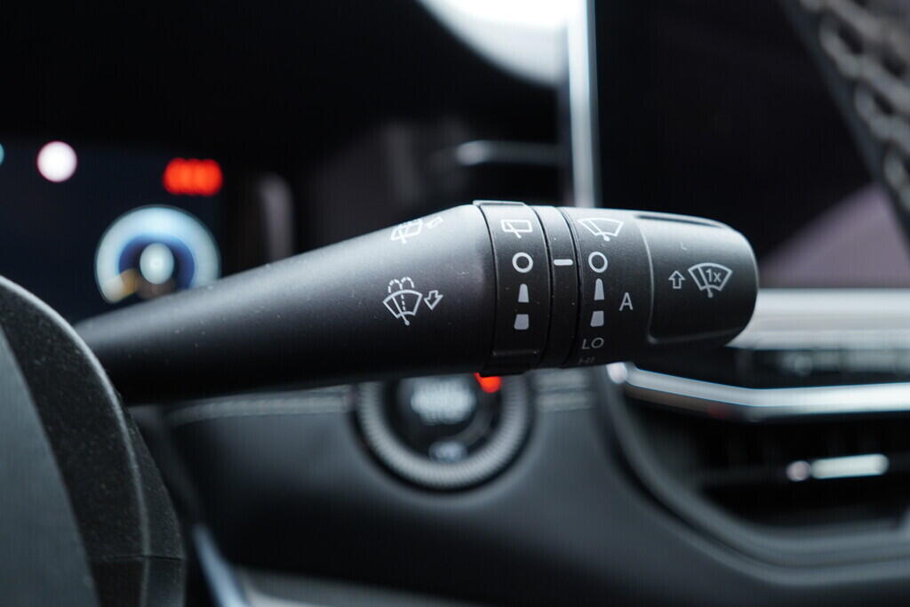 OV190V09830_24.webp_COMPASS  1.3  110 kW automat