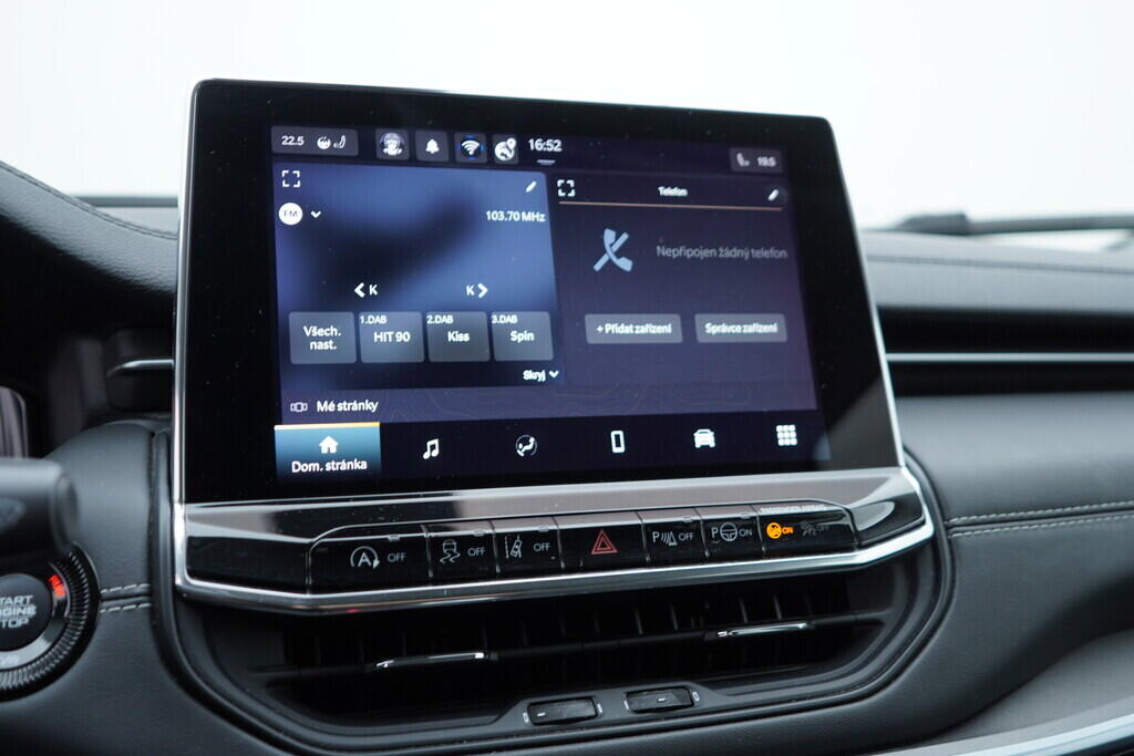 OV190V09830_27.webp_COMPASS  1.3  110 kW automat