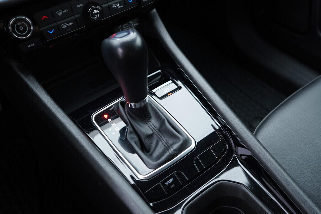 OV190V09830_31.webp_COMPASS  1.3  110 kW automat