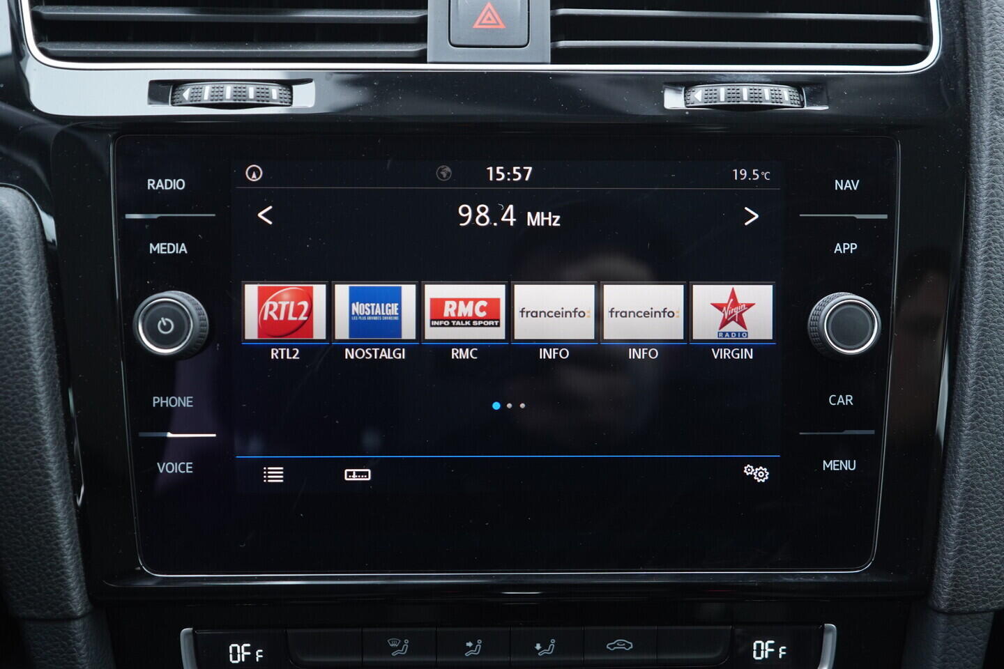 OV190V09831_29.webp_GOLF Highline 1.5 TSI 96 kW automat