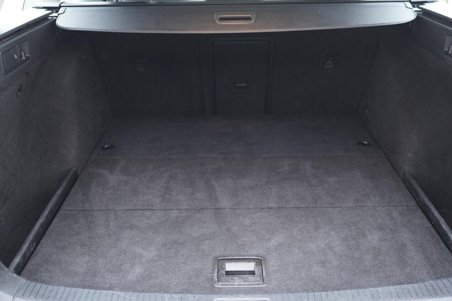 OV190V09831_39.webp_GOLF Highline 1.5 TSI 96 kW automat