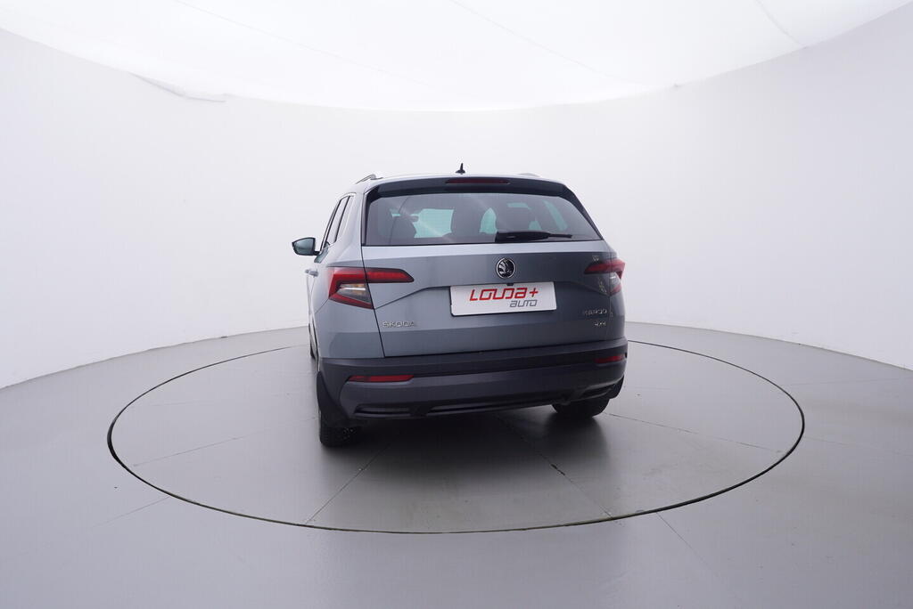 OV190V09832_13.webp_KAROQ Style 2.0 TSI 110 kW automat