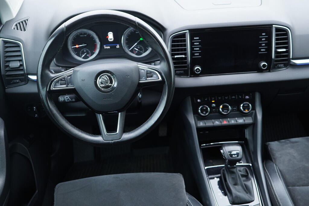 OV190V09832_28.webp_KAROQ Style 2.0 TSI 110 kW automat