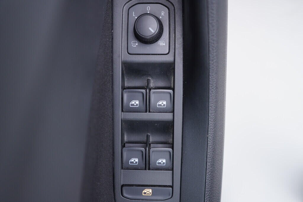 OV190V09833_20.webp_KAMIQ Bussines 1.6 TSI 85 kW manuál