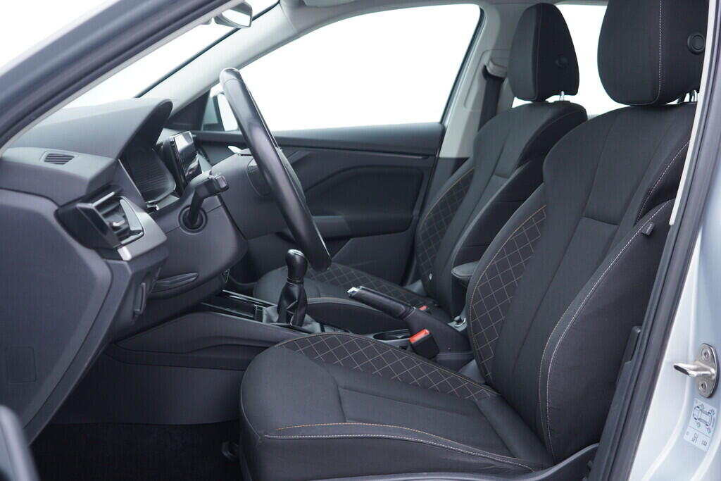 OV190V09833_22.webp_KAMIQ Bussines 1.6 TSI 85 kW manuál