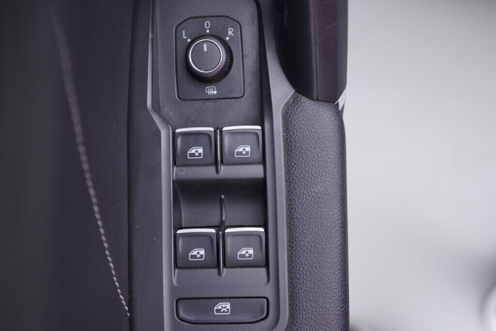 OV190V09835_20.webp_TIGUAN ALLSPACE  2.0 TDI 140 kW automat