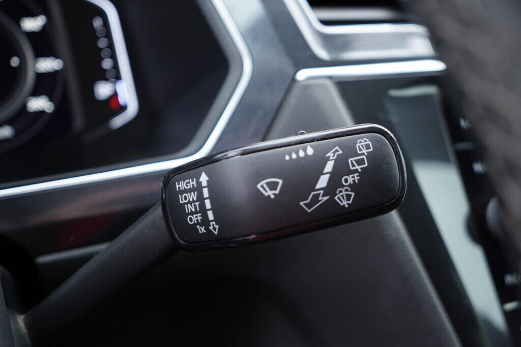 OV190V09835_27.webp_TIGUAN ALLSPACE  2.0 TDI 140 kW automat