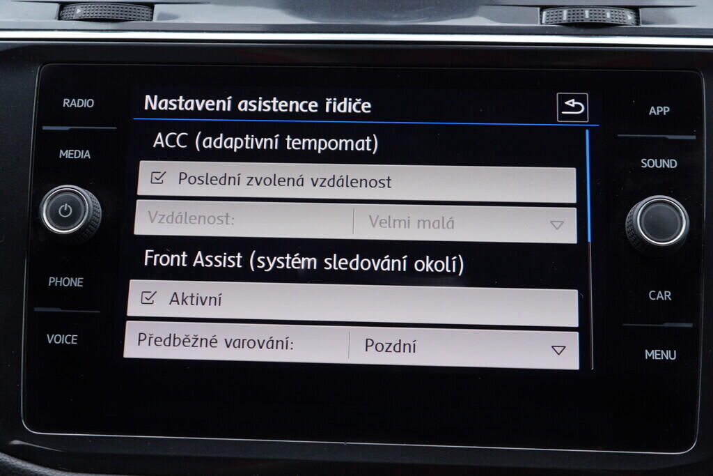 OV190V09835_31.webp_TIGUAN ALLSPACE  2.0 TDI 140 kW automat