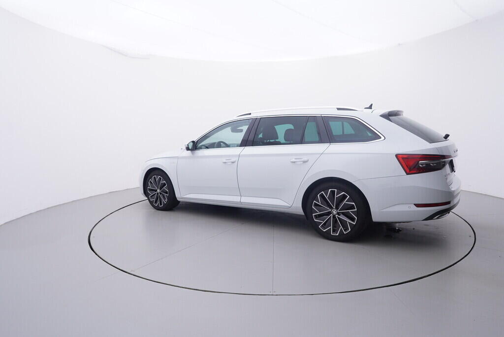 OV190V09839_12.webp_SUPERB L&K 2.0 TDI 147 kW automat, DPH