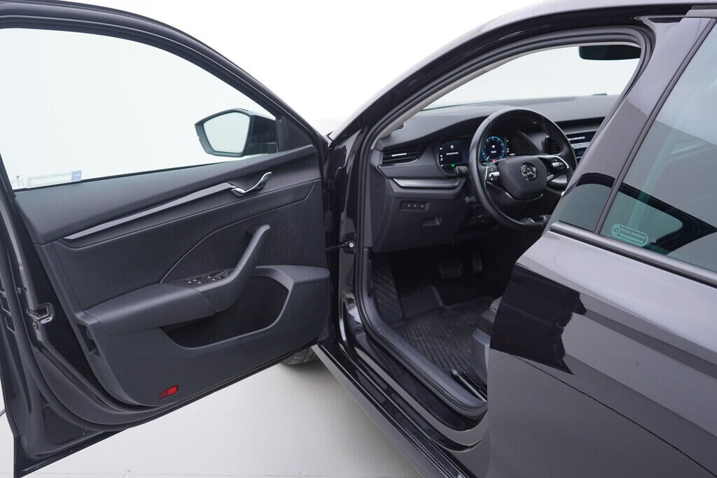 OV190V09840_18.webp_OCTAVIA Ambition 2.0 TDI 85 kW automat, DPH