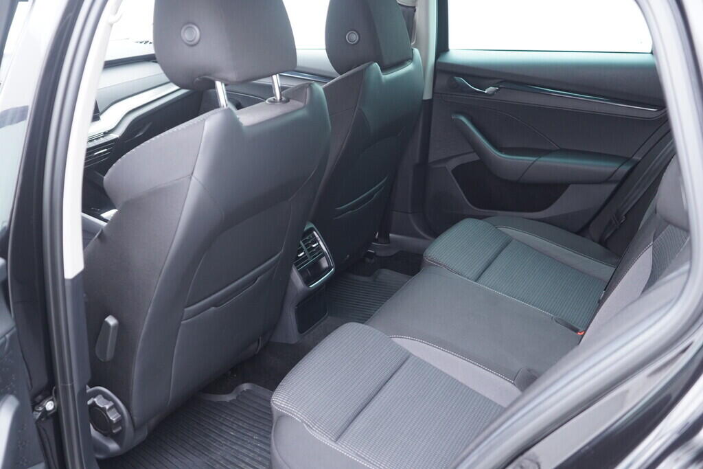 OV190V09840_37.webp_OCTAVIA Ambition 2.0 TDI 85 kW automat, DPH