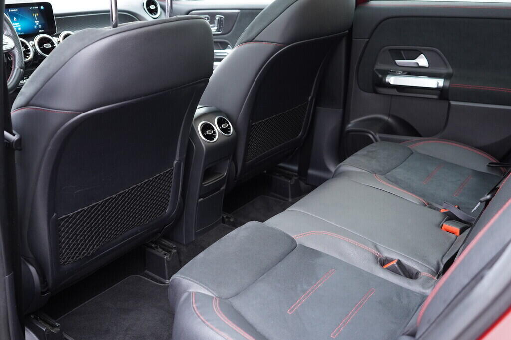 OV190V09841_43.webp_GLB 35 AMG 2.0  225 kW automat, DPH