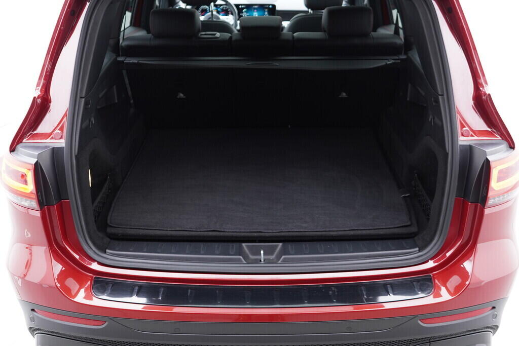 OV190V09841_44.webp_GLB 35 AMG 2.0  225 kW automat, DPH