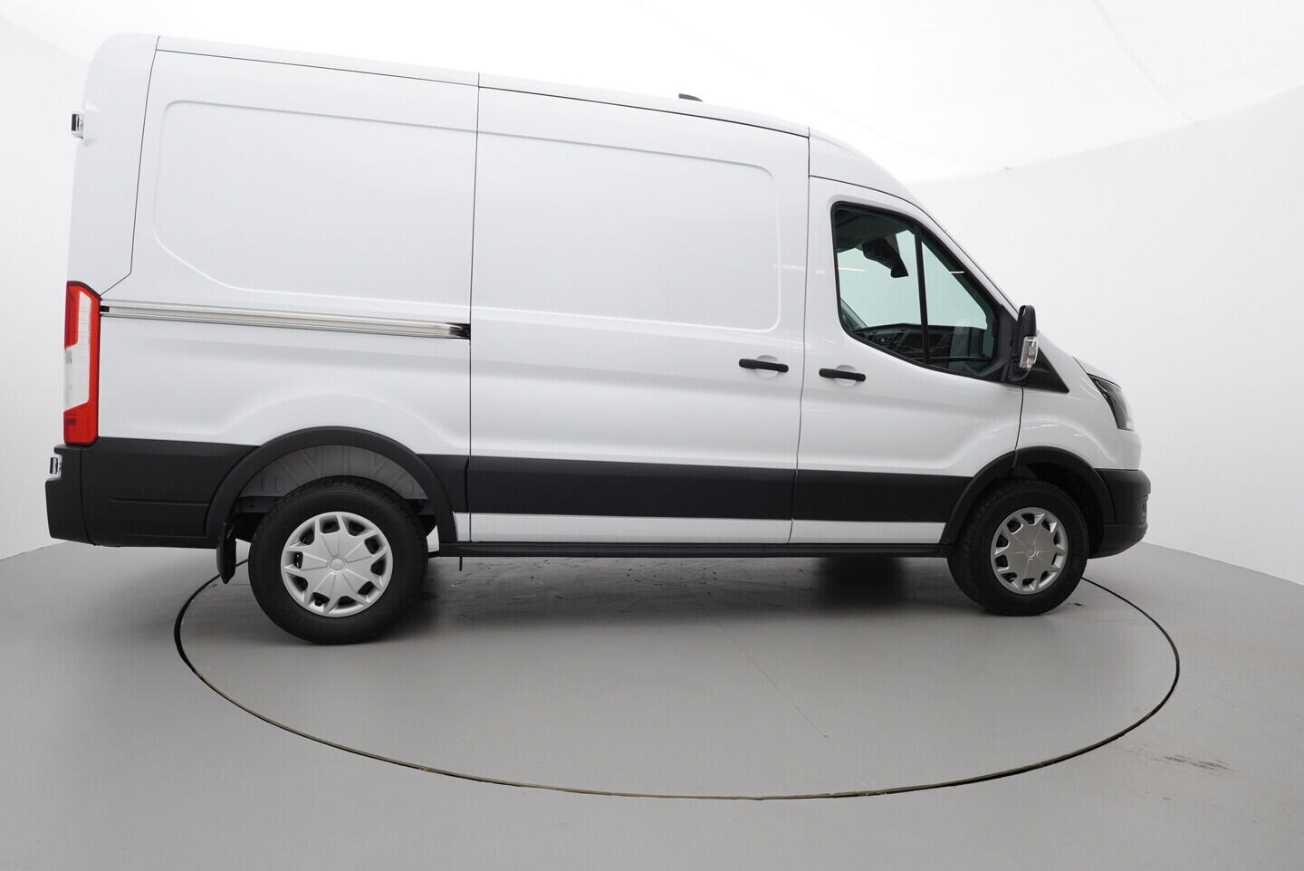 OV190V09844_15.webp_TRANSIT  2.0 TDCi 96 kW manuál, DPH