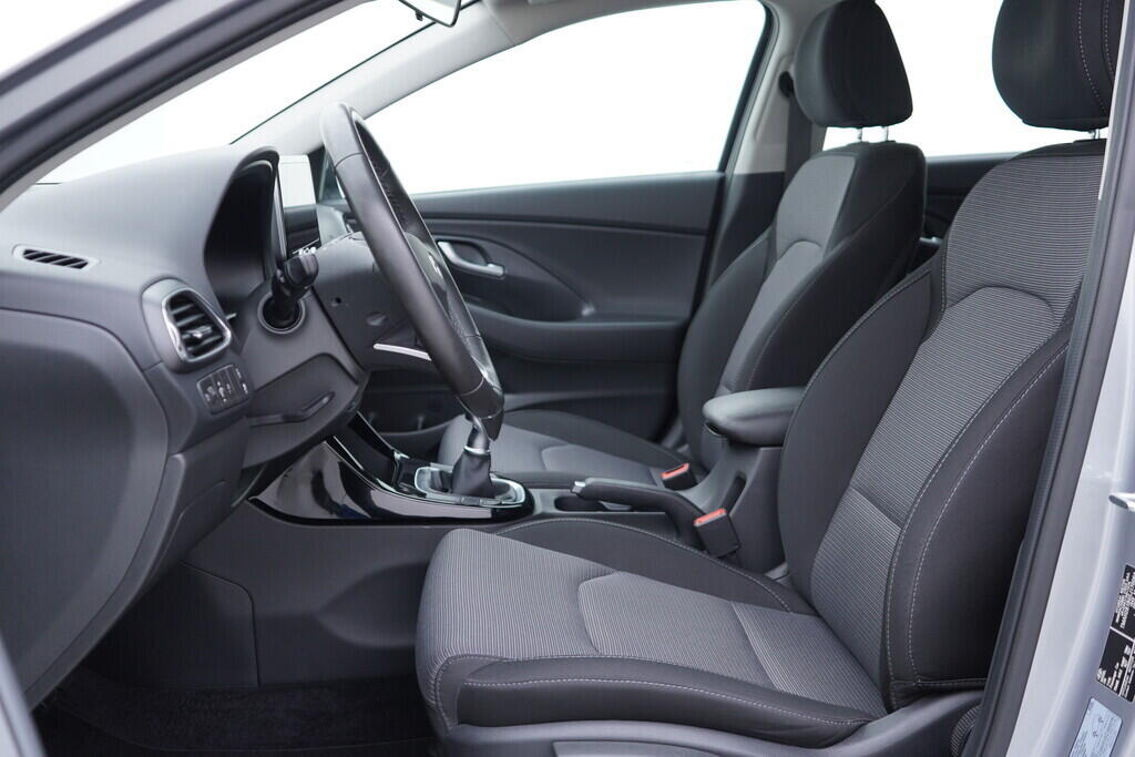 OV190V09845_22.webp_I30 Start 1.0 G3LE 74 kW manuál, DPH