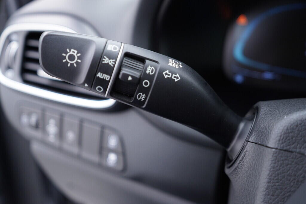 OV190V09845_23.webp_I30 Start 1.0 G3LE 74 kW manuál, DPH