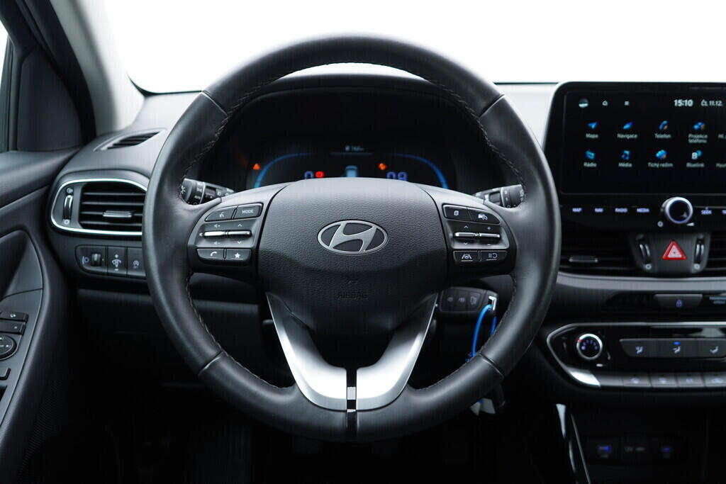 OV190V09845_26.webp_I30 Start 1.0 G3LE 74 kW manuál, DPH