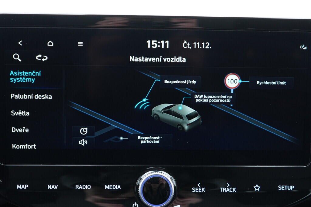 OV190V09845_28.webp_I30 Start 1.0 G3LE 74 kW manuál, DPH