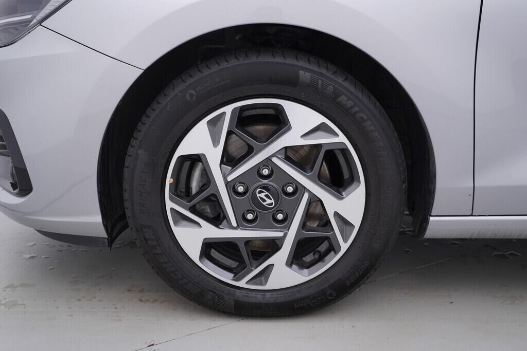 OV190V09845_37.webp_I30 Start 1.0 G3LE 74 kW manuál, DPH