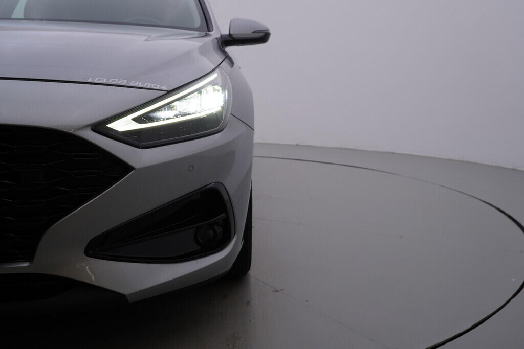 OV190V09845_39.webp_I30 Start 1.0 G3LE 74 kW manuál, DPH