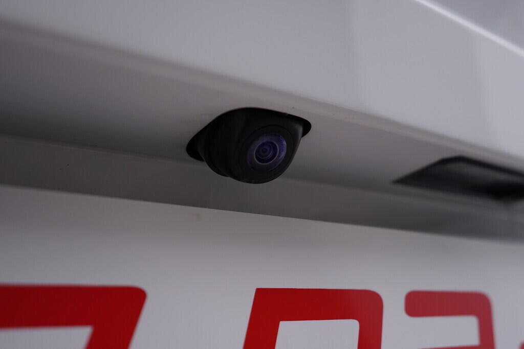 OV190V09846_39.webp_I30 Smart Navi 1.5 T-GDi 81 kW manuál, DPH