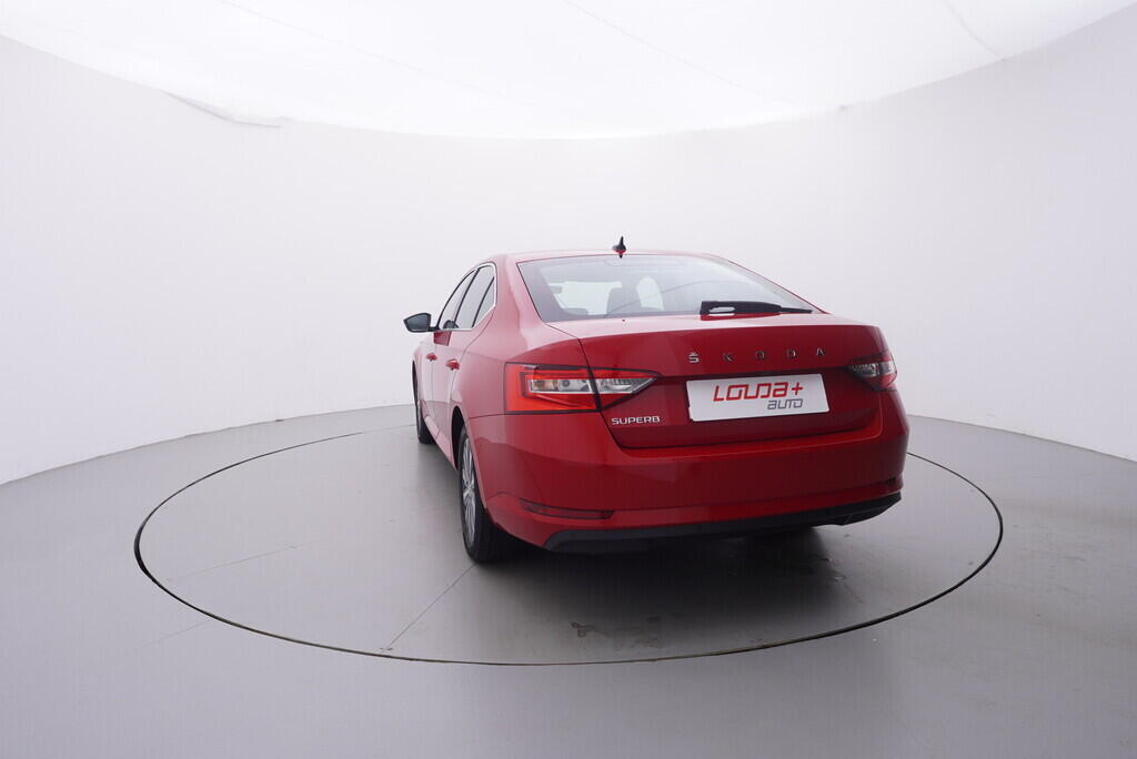 OV190V09847_13.webp_SUPERB Style 2.0 TDI 147 kW automat, DPH