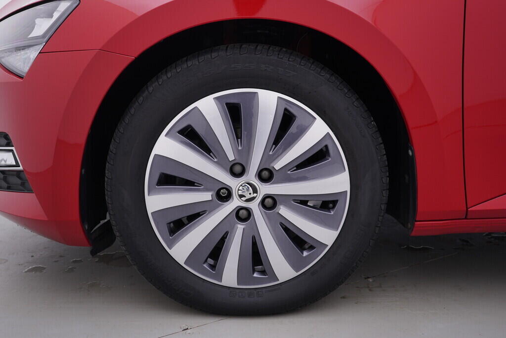 OV190V09847_45.webp_SUPERB Style 2.0 TDI 147 kW automat, DPH