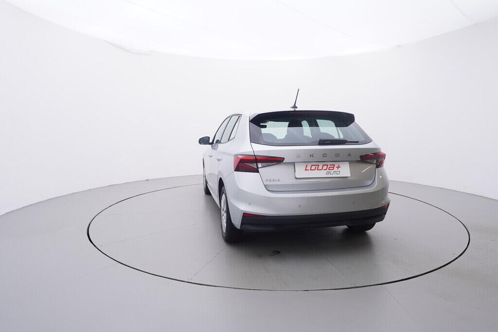 OV190V09848_13.webp_FABIA Selection 1.0 MPI 59 kW manuál, DPH