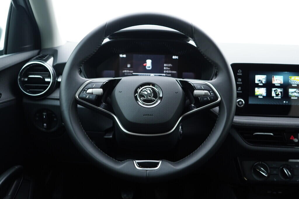 OV190V09848_27.webp_FABIA Selection 1.0 MPI 59 kW manuál, DPH