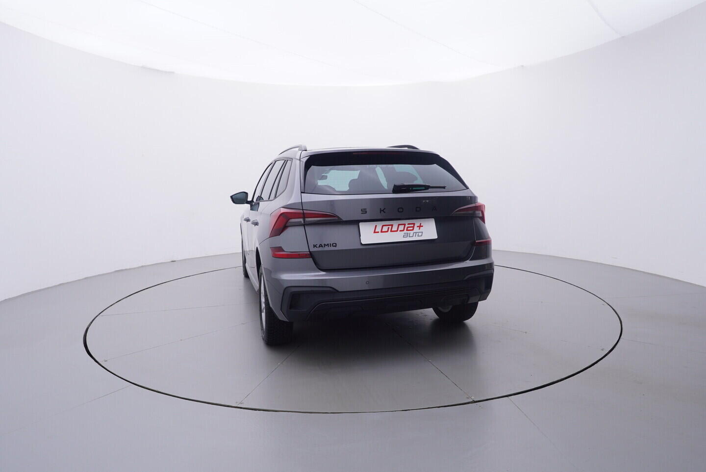 OV190V09854_13.webp_KAMIQ Monte Carlo 1.0 TSI 85 kW manuál, DPH