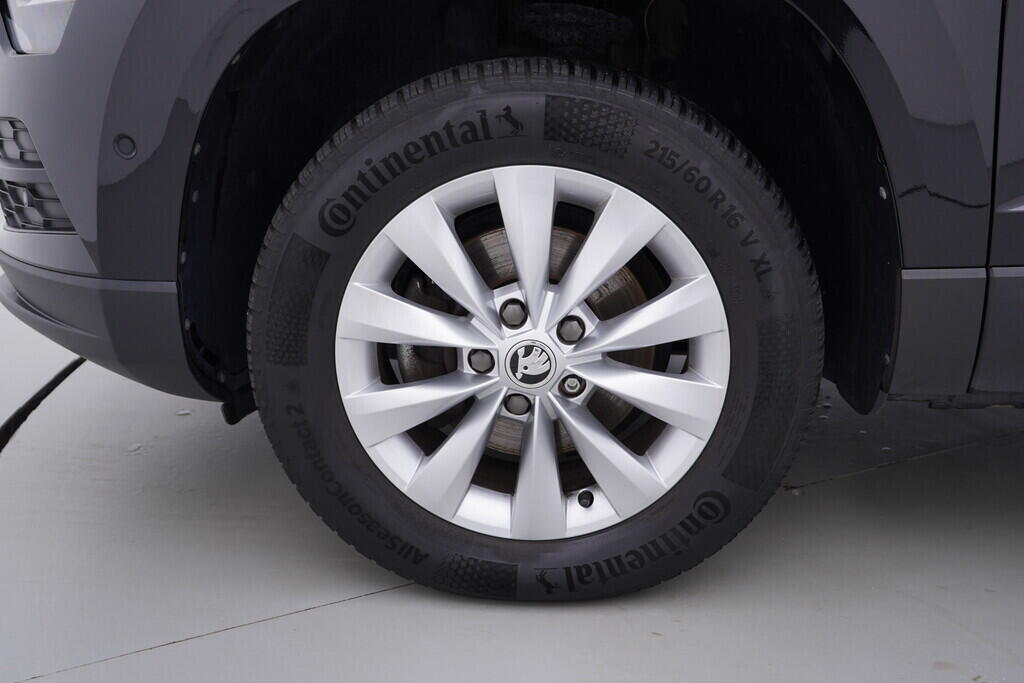 OV190V09883_42.webp_KAROQ  1.5 TSI 110 kW automat