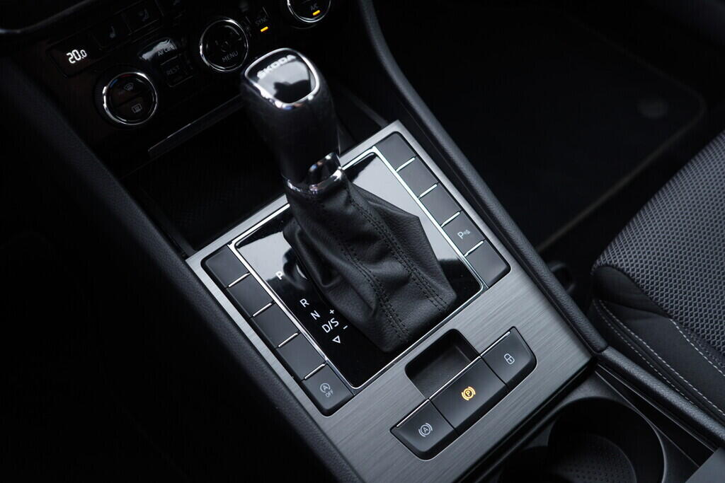 OV190V09884_36.webp_SUPERB Style 1.5 TSI 110 kW automat, DPH