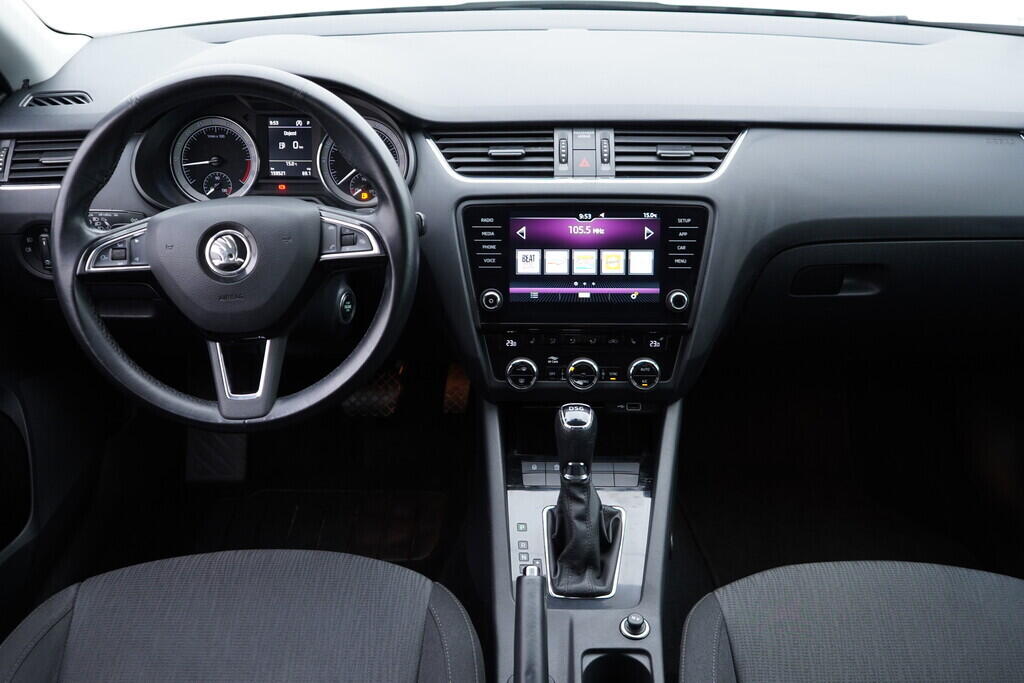 OV190V09885_26.webp_OCTAVIA Style 1.6 TDI 85 kW automat, DPH