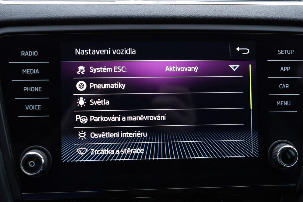 OV190V09885_29.webp_OCTAVIA Style 1.6 TDI 85 kW automat, DPH