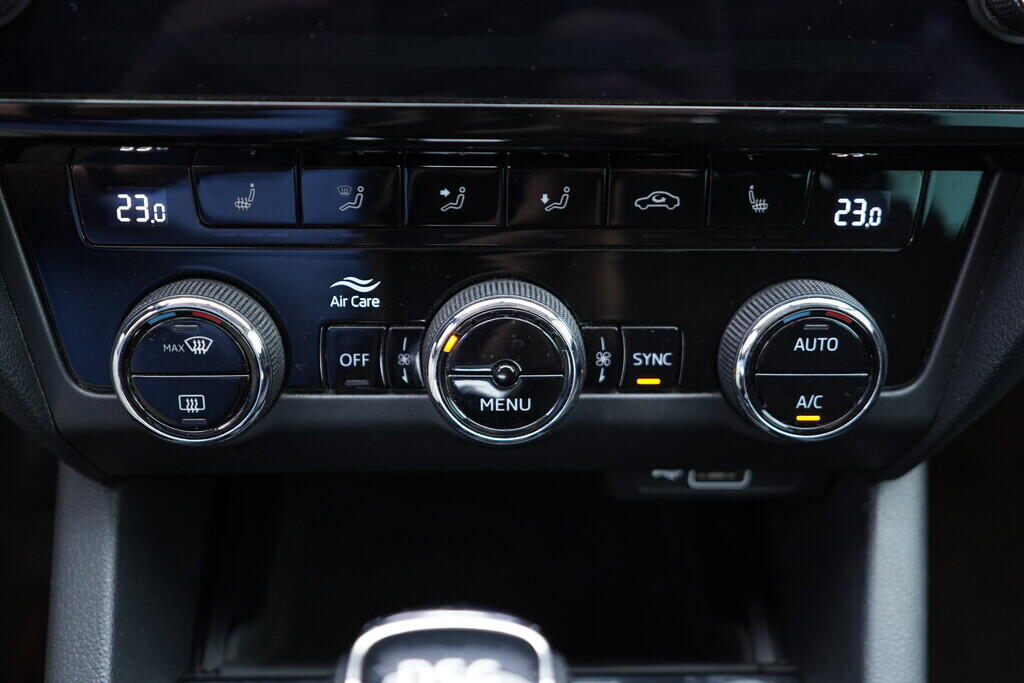 OV190V09885_33.webp_OCTAVIA Style 1.6 TDI 85 kW automat, DPH