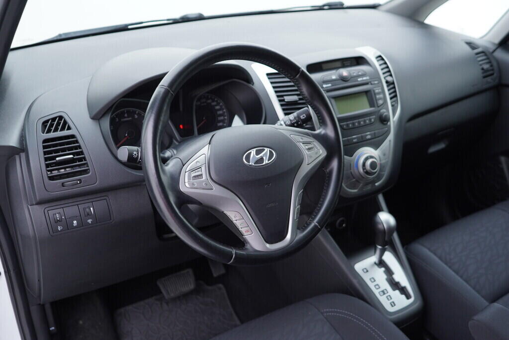 OV190V09892_22.webp_IX20 Comfort 1.6 CVVT 92 kW automat