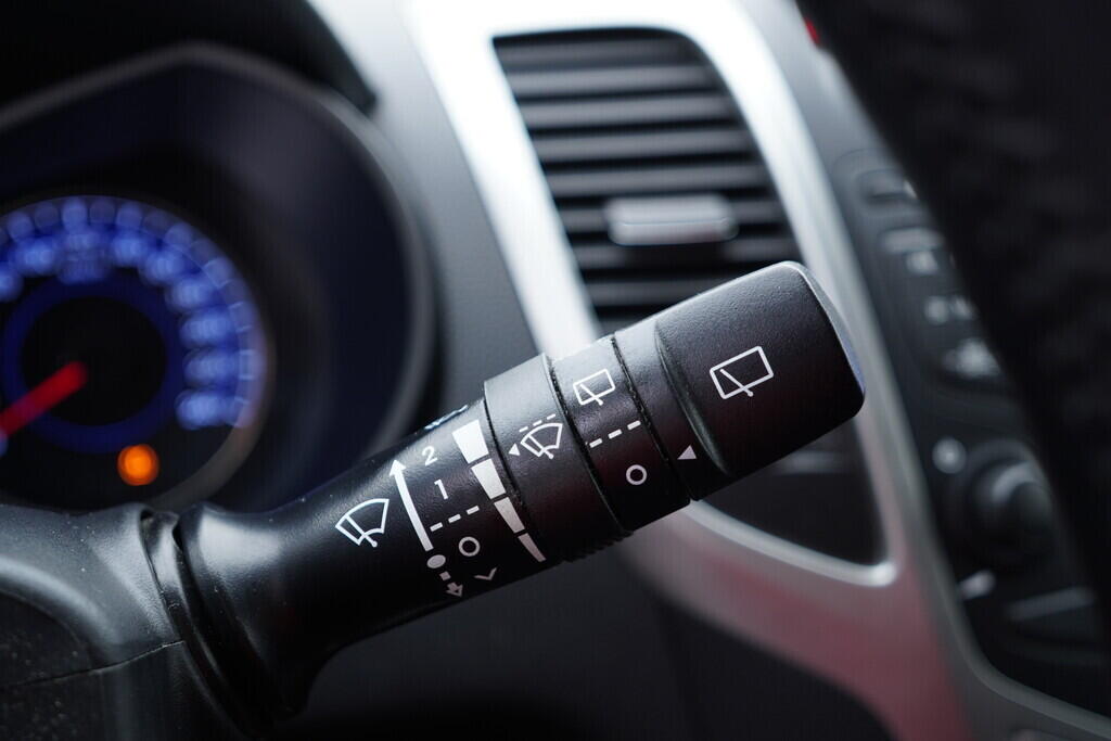 OV190V09892_25.webp_IX20 Comfort 1.6 CVVT 92 kW automat