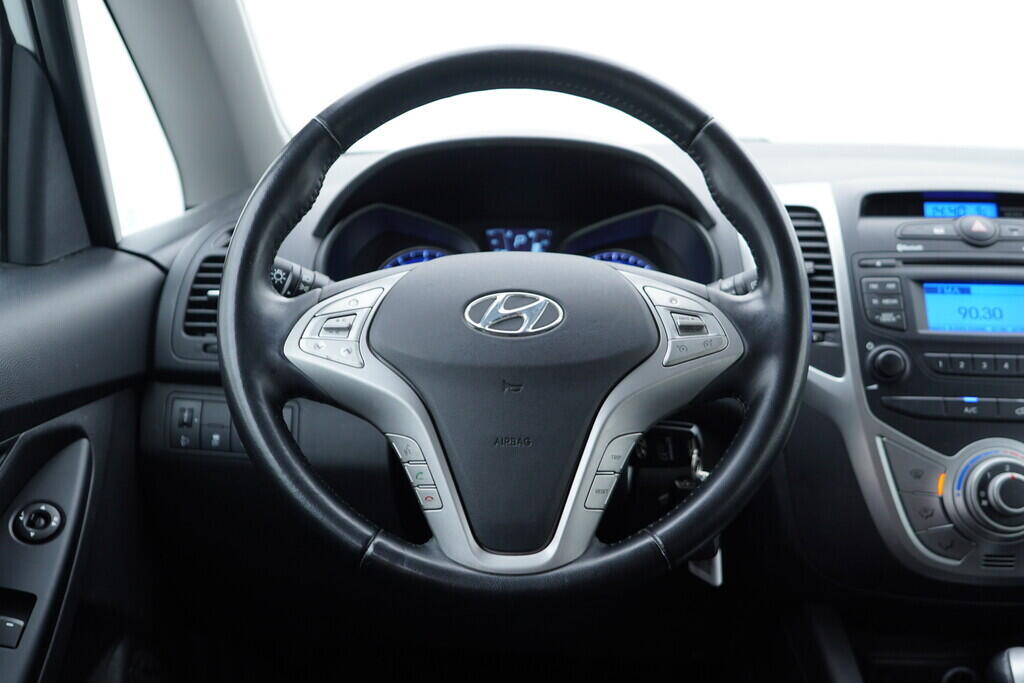 OV190V09892_27.webp_IX20 Comfort 1.6 CVVT 92 kW automat