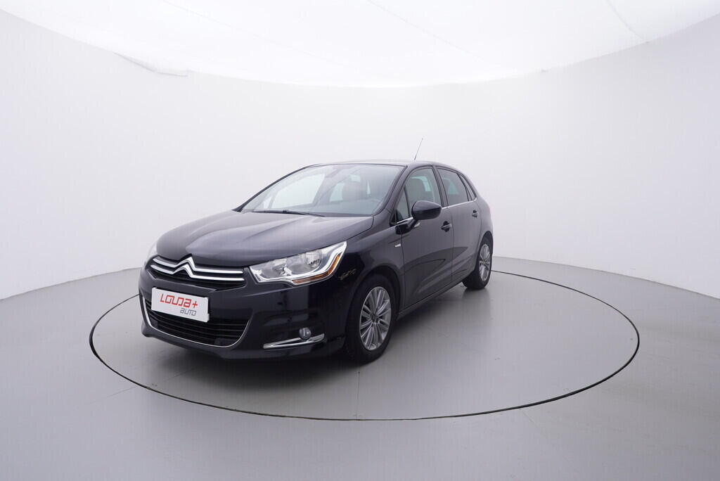 OV190V09893_10.webp_C4 Exclusive  1.6 VTi 88 kW manuál